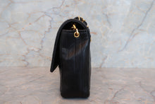 画像をギャラリービューアに読み込む, CHANEL/シャネル デカココチェーンショルダーバッグ ラムスキン ブラック/ゴールド金具 ショルダーバッグ 700080165
