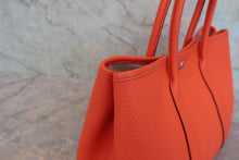 将图片加载到图库查看器，HERMES GARDEN PARTY TPM Country leather Orange poppy X刻印 Tote bag 800070070
