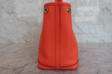 将图片加载到图库查看器，HERMES GARDEN PARTY TPM Country leather Orange poppy X刻印 Tote bag 800070070
