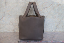 画像をギャラリービューアに読み込む, HERMES／エルメス ピコタンロックＭＭ トリヨンクレマンス エタン A刻印 ハンドバッグ 700120151
