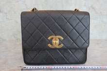 画像をギャラリービューアに読み込む, CHANEL/シャネル マトラッセチェーンショルダーバッグ ラムスキン ブラック/ゴールド金具 ショルダーバッグ 800060003
