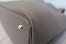 画像をギャラリービューアに読み込む, HERMES／エルメス ピコタンロックＭＭ トリヨンクレマンス エタン A刻印 ハンドバッグ 700120151
