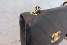 画像をギャラリービューアに読み込む, CHANEL/シャネル マトラッセチェーンショルダーバッグ ラムスキン ブラック/ゴールド金具 ショルダーバッグ 800060003
