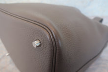 画像をギャラリービューアに読み込む, HERMES／エルメス ピコタンロックＭＭ トリヨンクレマンス エタン A刻印 ハンドバッグ 700120151
