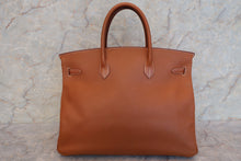 Load image into Gallery viewer, HERMES BIRKIN 40 Graine Couchevel leather Gold 〇Z Engraving Hand bag 600100233
