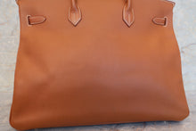 Load image into Gallery viewer, HERMES BIRKIN 40 Graine Couchevel leather Gold 〇Z Engraving Hand bag 600100233
