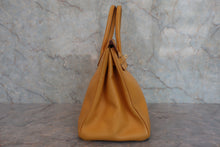 将图片加载到图库查看器，HERMES BIRKIN 35 Graine Couchevel leather Jaune □D刻印 Hand bag 800070068
