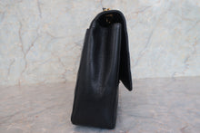 将图片加载到图库查看器，CHANEL/香奈儿 垂直针迹 链条包 荔枝皮 Black/Gold hadware(黑色/金色金属) 肩背包 800010123
