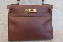 将图片加载到图库查看器，HERMES KELLY 28 Graine Couchevel leather Chocolat □B刻印 Hand bag 600110042
