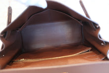 将图片加载到图库查看器，HERMES KELLY 28 Graine Couchevel leather Chocolat □B刻印 Hand bag 600110042
