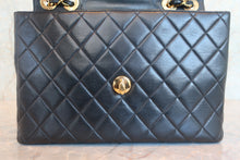 画像をギャラリービューアに読み込む, CHANEL/シャネル 中マトラッセシングルフラップチェーンショルダーバッグ ラムスキン ブラック/ゴールド金具 ショルダーバッグ 800010130
