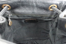 將圖片載入圖庫檢視器 CHANEL/シャネル マトラッセチェーンリュック キャビアスキン ブラック/ゴールド金具 リュック 800090212

