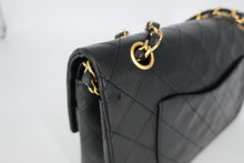 Load image into Gallery viewer, CHANEL Matelasse Double Flap Double Chain shoulder bag Lambskin Black/Gold hardware Shoulder bag 8000900242
