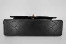 Load image into Gallery viewer, CHANEL Matelasse Double Flap Double Chain shoulder bag Lambskin Black/Gold hardware Shoulder bag 8000900242
