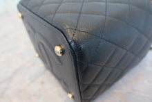 画像をギャラリービューアに読み込む, CHANEL/シャネル マトラッセバニティチェーンショルダーバッグ キャビアスキン ブラック/ゴールド金具 ショルダーバッグ 800010133
