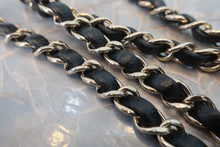 画像をギャラリービューアに読み込む, CHANEL/シャネル マトラッセバニティチェーンショルダーバッグ キャビアスキン ブラック/ゴールド金具 ショルダーバッグ 800010133
