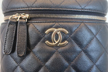 画像をギャラリービューアに読み込む, CHANEL/シャネル マトラッセバニティチェーンショルダーバッグ キャビアスキン ブラック/ゴールド金具 ショルダーバッグ 800010133
