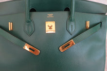 Load image into Gallery viewer, HERMES BIRKIN 40 Ardennes leather Green 〇W Engraving Hand bag 600070131
