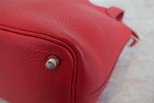 将图片加载到图库查看器，HERMES PICOTIN LOCK PM Clemence leather Rouge garance □O刻印 Hand bag 600090080
