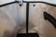 Load image into Gallery viewer, HERMES  GARDEN PARTY PM Negonda leather Black □R Engraving Tote bag 700120107
