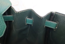 Load image into Gallery viewer, HERMES BIRKIN 40 Ardennes leather Green 〇W Engraving Hand bag 600070131
