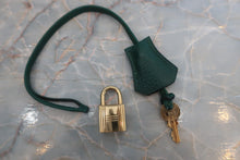 Load image into Gallery viewer, HERMES BIRKIN 40 Ardennes leather Green 〇W Engraving Hand bag 600070131
