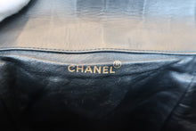 画像をギャラリービューアに読み込む, CHANEL/シャネル マトラッセチェーンリュック ラムスキン ブラック/ゴールド金具 リュック 700110012
