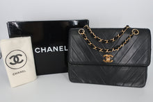 將圖片載入圖庫檢視器 CHANEL/シャネル Vステッチチェーンショルダーバッグ ラムスキン ブラック/ゴールド金具 ショルダーバッグ 800090241
