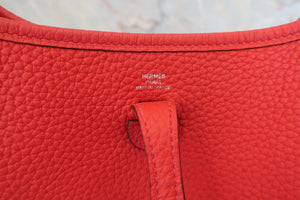 HERMES EVELYNE TPM Clemence leather Rouge casaque X刻印 Shoulder bag 600070141