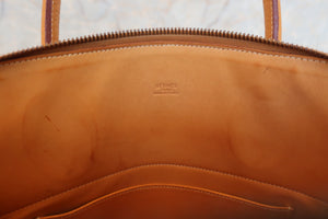 HERMES BOLIDE 35 Fjord leather Natural sable 〇Z Engraving Shoulder bag 600060074