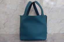 将图片加载到图库查看器，HERMES PICOTIN LOCK CASAQUE MM Clemence leather Deep blue/Vert bosphore Y刻印 Hand bag 600090226
