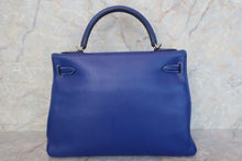 Load image into Gallery viewer, HERMES CANDY KELLY 32 Epsom leather Blue electric/Mykonos □P Engraving Shoulder bag 600110041
