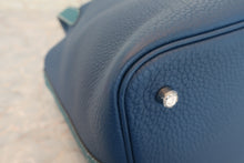 将图片加载到图库查看器，HERMES PICOTIN LOCK CASAQUE MM Clemence leather Deep blue/Vert bosphore Y刻印 Hand bag 600090226
