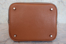 将图片加载到图库查看器，HERMES PICOTIN LOCK CASAQUE MM Clemence leather Etoupe gray/Gold □P刻印 Hand bag 800070093
