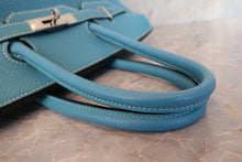 Load image into Gallery viewer, HERMES BIRKIN 35 Togo leather Blue jean □J Engraving Hand bag 700090197
