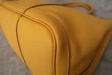 画像をギャラリービューアに読み込む, HERMES／エルメス ガーデンパーティPM ネゴンダ ジョーヌ トートバッグ 800010141
