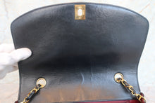 Load image into Gallery viewer, CHANEL  Diana matelasse chain shoulder bag Lambskin Black/Gold hadware Shoulder bag 700060106
