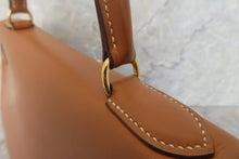 Load image into Gallery viewer, HERMES KELLY 28 Box carf leather Natural 〇X Engraving Hand bag 600120265
