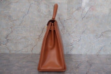 Load image into Gallery viewer, HERMES KELLY 28 Box carf leather Natural Hand bag 600090145
