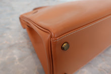 Load image into Gallery viewer, HERMES KELLY 28 Box carf leather Natural Hand bag 600090145
