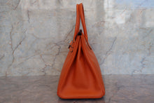 Load image into Gallery viewer, HERMES BIRKIN 30 Epsom leather Orange □K Engraving Hand bag 700090175
