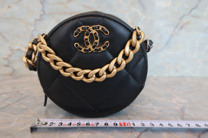 CHANEL/シャネル シャネル19マトラッセラウンドチェーンショルダーバッグ ラムスキン ブラック/ゴールド金具/シルバー金具 ショルダーバッグ 700060099