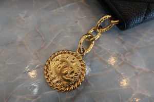 CHANEL Medallion Tote Caviar skin Black/Gold hadware Tote bag 600050001