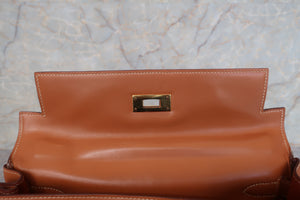 HERMES KELLY 28 Box carf leather Natural Hand bag 600090145