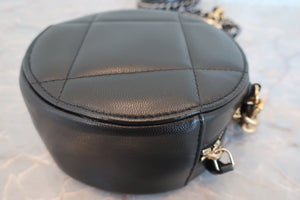 CHANEL/シャネル シャネル19マトラッセラウンドチェーンショルダーバッグ ラムスキン ブラック/ゴールド金具/シルバー金具 ショルダーバッグ 700060099