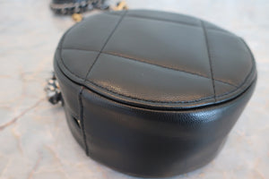 CHANEL/シャネル シャネル19マトラッセラウンドチェーンショルダーバッグ ラムスキン ブラック/ゴールド金具/シルバー金具 ショルダーバッグ 700060099