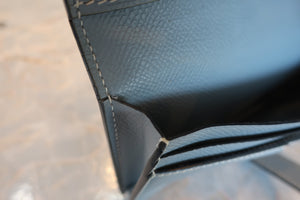 HERMES／エルメス ベアンスフレ ヴォーエプソン グレー □A刻印 財布 700080094