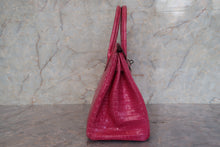 Load image into Gallery viewer, HERMES BIRKIN 30 Crocodile Porosus Fuschia pink □K Engraving Hand bag 700120067
