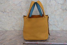 将图片加载到图库查看器，HERMES PICOTIN LOCK ECLAT PM Clemence leather/Swift leather Jaune ambre/Celeste C刻印 Hand bag 800080199
