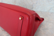 Load image into Gallery viewer, HERMES BIRKIN 35 Clemence leather Rouge garance □I Engraving Hand bag 600070137
